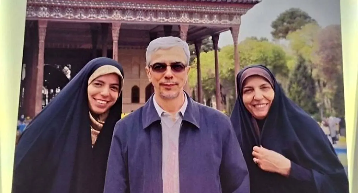 دست‌نوشته دختر شهید باقری که از زیر آوار‌ پیدا شد