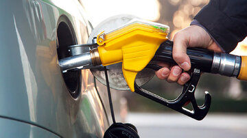 خبر مهم وزیر اقتصاد درباره قیمت بنزین
