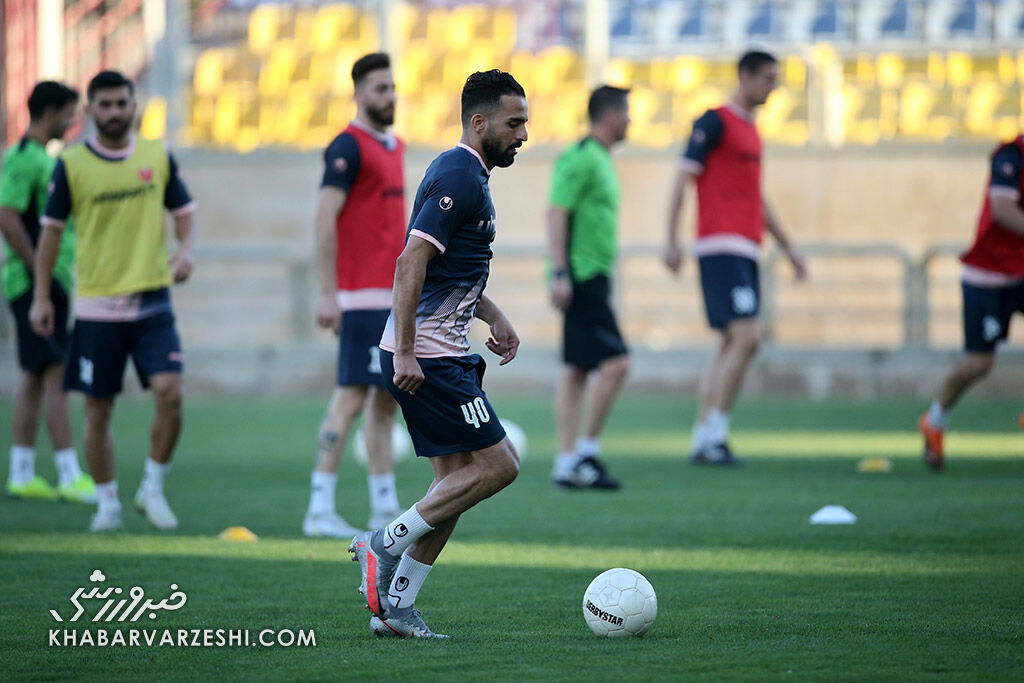 جدایی یک پرسپولیسی قطعی شد!