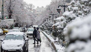 تهرانی‌ها منتظر برف و باران در این ساعات باشند