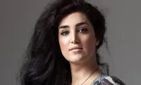 پست آوا، شرکت کننده آکادمی گوگوش با دخترش