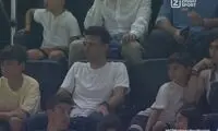 سرمربی مسی برای تماشای امباپه به ورزشگاه آمد! 