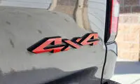 راز عبارت 4x4 روی ماشین‌ها چیست؟