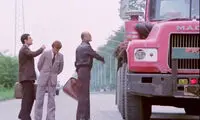 کاش ببینید؛ معترض سیاسی و جناب بازجو با هم رفیق شدند