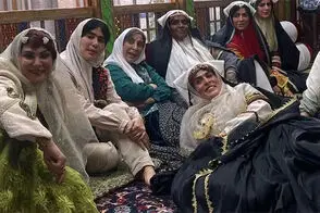 قاب تازه از بازیگران زن «بامداد خمار» در پشت صحنه سریال