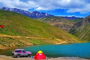 دریاچه هویر دماوند برای اولین‌بار خشک شد