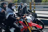 حضور دختران موتورسوار در رزمایش «جان‌فدا»