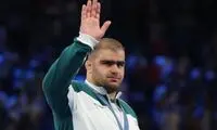 تصویری از اولین مدال‌آور ایران در کنار برج ایفل 
