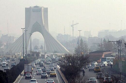 تصویر وحشتناک از هوای به شدت آلوده تهران 