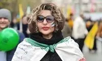 تصویر زنانی با پوشش متفاوت در مراسم امروز 