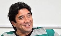 خداداد و خلیل‌زاده توسط پلیس از ورزشگاه خارج شدند