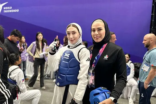 مبینا نعمت‌زاده صدای آقای رئیس را درآورد!