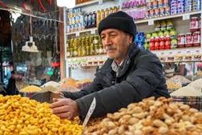 بهانه خنده‌دار آقای مسئول درباره قیمت محصولات شب یلدا