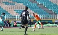 موعود برای استقلال و دکتر برای پرسپولیس سوت می‌زنند