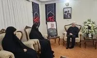 گریه سعید جلیلی بر روی لباس نظامی سردار سلامی