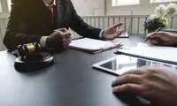 تبلیغ وکالت روی کیسه نایلون یک فروشگاه لباس زنانه!