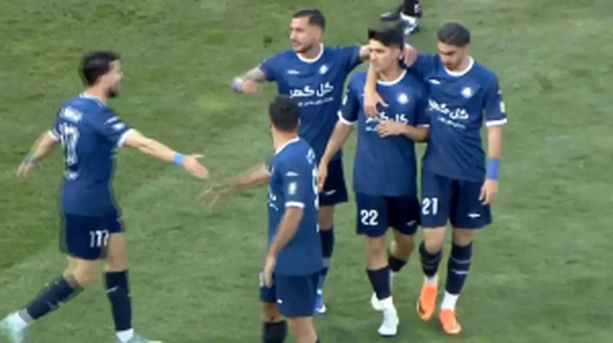 سوپرگل گل‌گهر به پرسپولیس توسط پوریا پورعلی