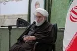 تصاویری از اعضای بیت رهبری در مصلی تهران