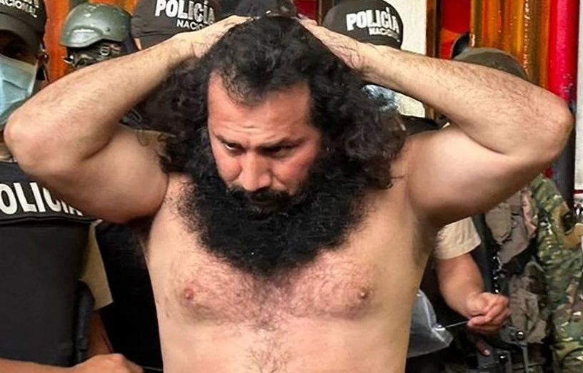 عملیات یک ارتش برای انتقال رئیس یک باند تبهکار به زندان