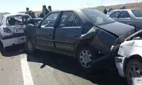 برخورد زنجیره‌ای ۷۰ خودرو در آزادراه قزوین-زنجان!