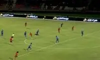 این صحنه از بازی استقلال سروصدا به پا کرد