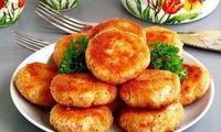 ترفند طلایی برای تهیه کوکو سیب زمینی پنیری ترد و پوک