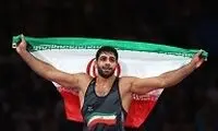 ذوق‌زدگی دبیر از کله‌معلق شدن ساروی! 