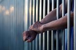 انتقال یک ایرانی به کشور پس از ۱۸ سال حبس در چین