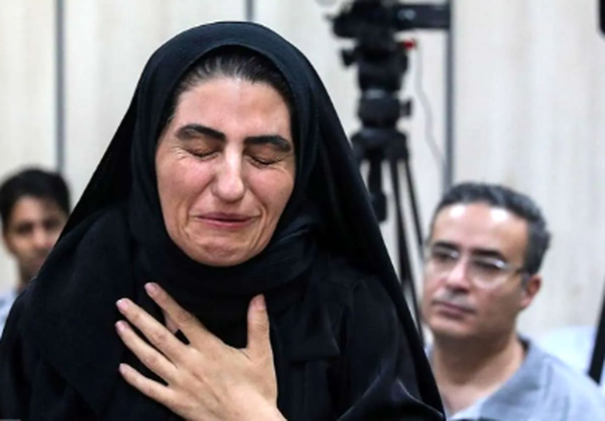 ویدئویی دردناک از روز دادگاه الهه حسین‌نژاد