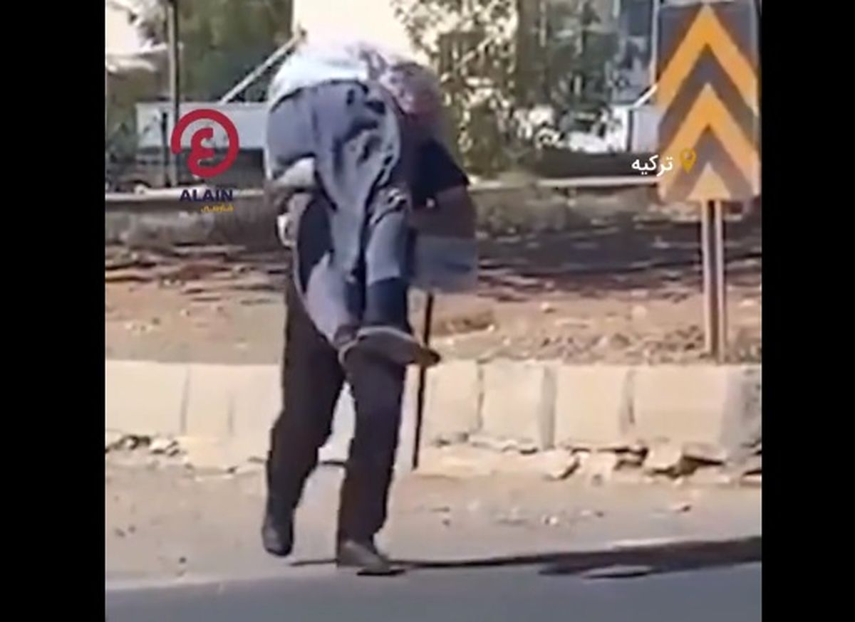 رفتار تحسین‌برانگیر مامور راهور جلب توجه کرد