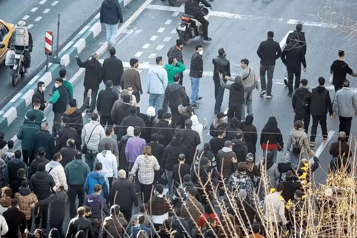 ویدئوی وایرال شده از اعتراضات روز گذشته در تهران