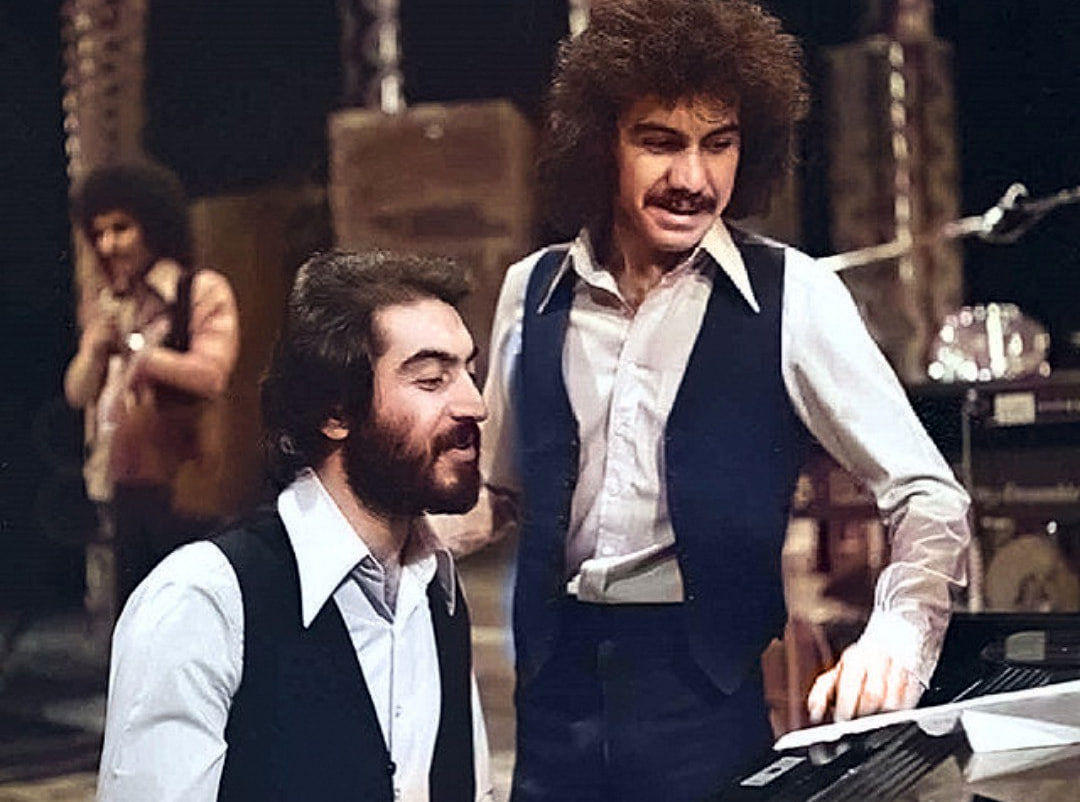 این مرد متولد شد تا به موسیقی ایران ریتم و رنگ بدهد