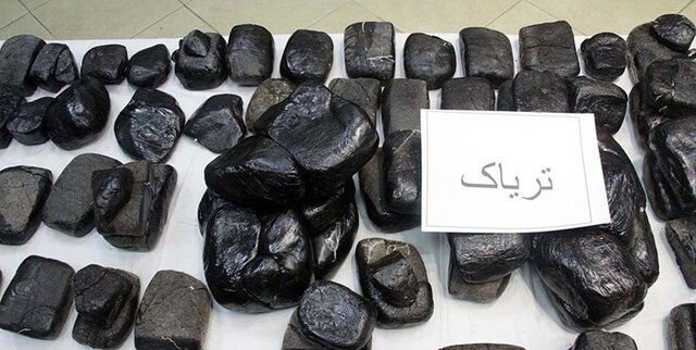 کشف ۱۱۷ بسته تریاک از معده یک قاچاقچی تهرانی