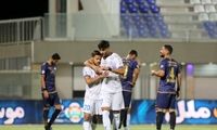 ۲ ستاره استقلال به درب خروج نزدیک شدند