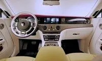 هجوم مردم برای خرید یک ماشین گرانقیمت