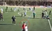کشیده آبدار یک مادر زیرگوش داور!