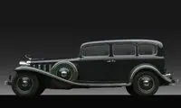 قابی از کادیلاک غول‌پیکر با موتور ۱۶ سیلندر