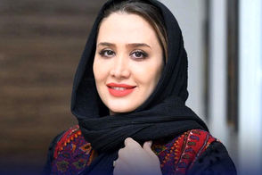 خوشگذرانی خانم مجری تلویزیون و دخترش در روز مادر