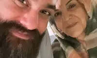 سلفی جدید علی زند وکیلی با مادرش با قلبی قرمز