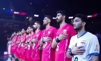 والیبالیست‌ها با مچ‌بند مشکی به مصاف آمریکا رفتند