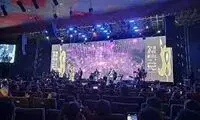 شادی مردم در کنسرت خواننده مشهور برای برد تیم ملی 