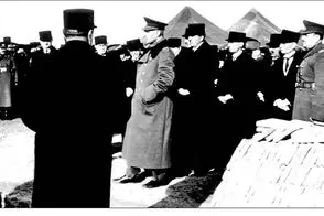 افتتاح دانشگاه تهران توسط رضاشاه، سال ۱۳۱۳ 
