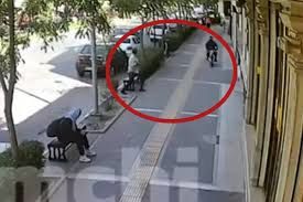 اقدام به موقع هنگام سرقت موبایل یک زن در خیابان