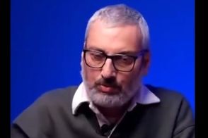 ارژنگ امیرفضلی: فرهاد مدیری گفت مردم من را ترکاندند