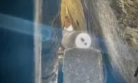 ملاقات با مار ۱۰ متری زیر آوار ساختمان
