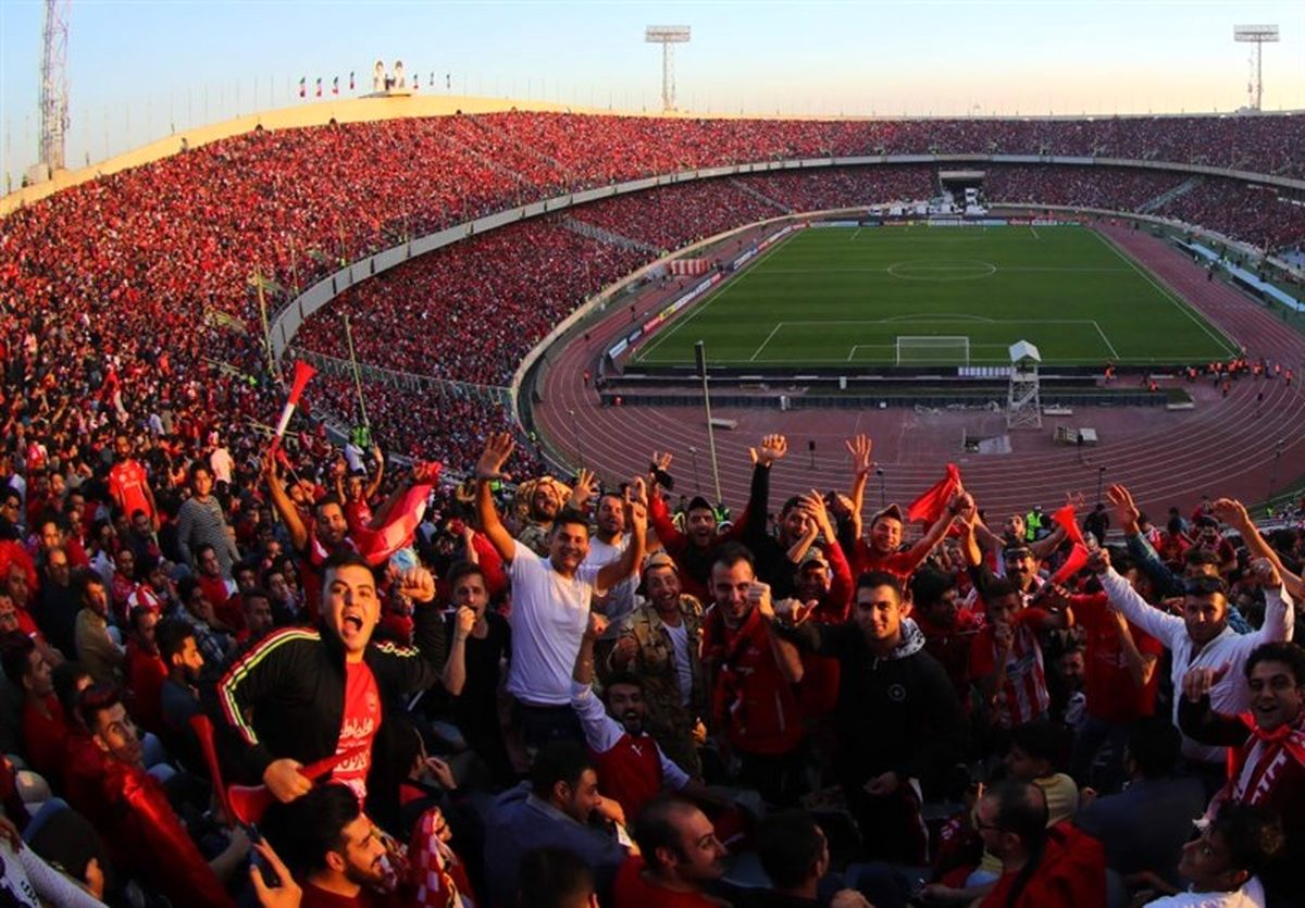   دیشب پرسپولیسی‌ها حسابی برای رونالدو کری خواندند! 