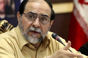 فعال سیاسی اصولگرا: رضا پهلوی پیر شد و شاه نشد؛ واقعاً براش غصه می‌خورم!