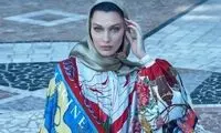پست بلا حدید، مدل مشهور در یادبود مهسا امینی