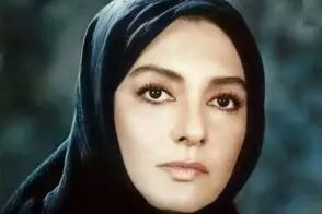 «گوگوش» با تیپ و استایل نظامی در سال 1350