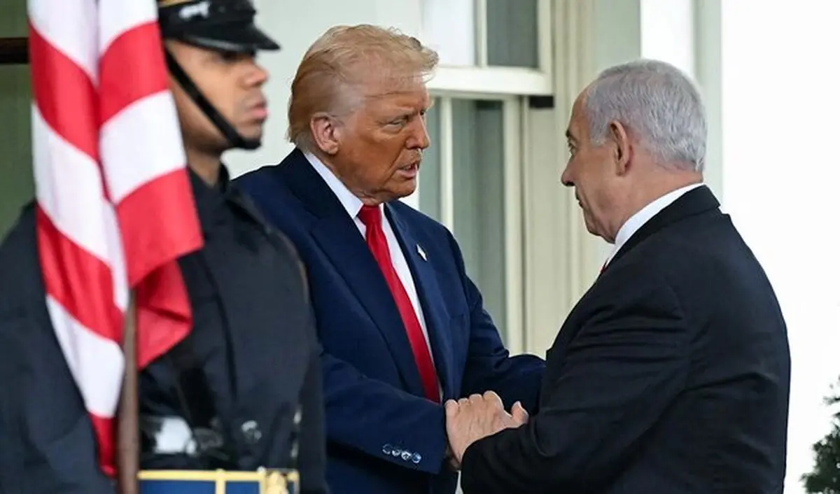 لحظه ورود خودروی نتانیاهو به کاخ سفید